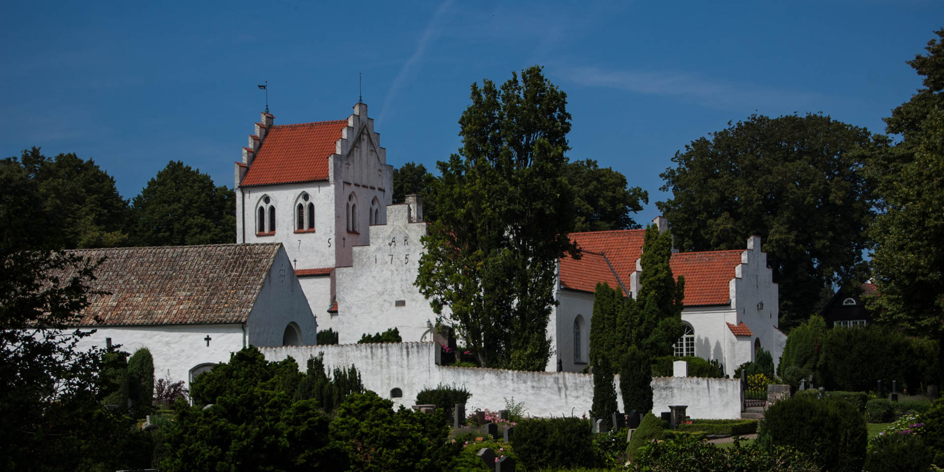 Brunnby Kyrka 2011