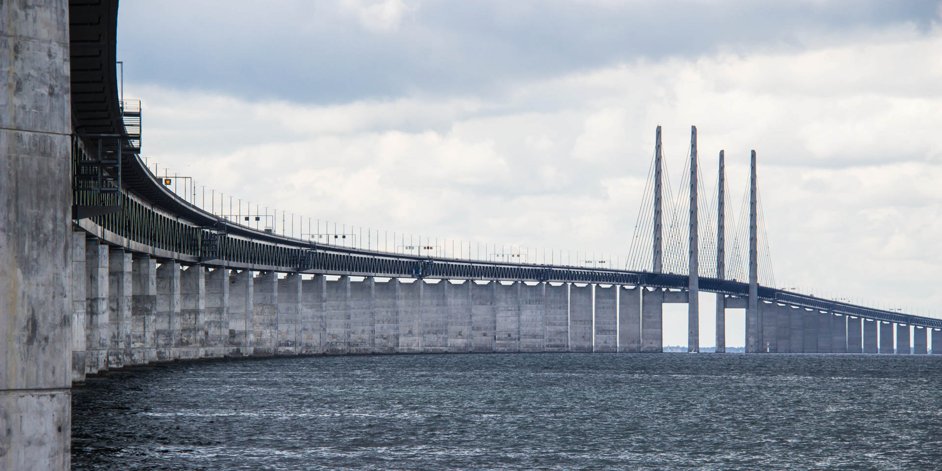 Oresundsbron Die Oresundbrucke Guidebooksweden