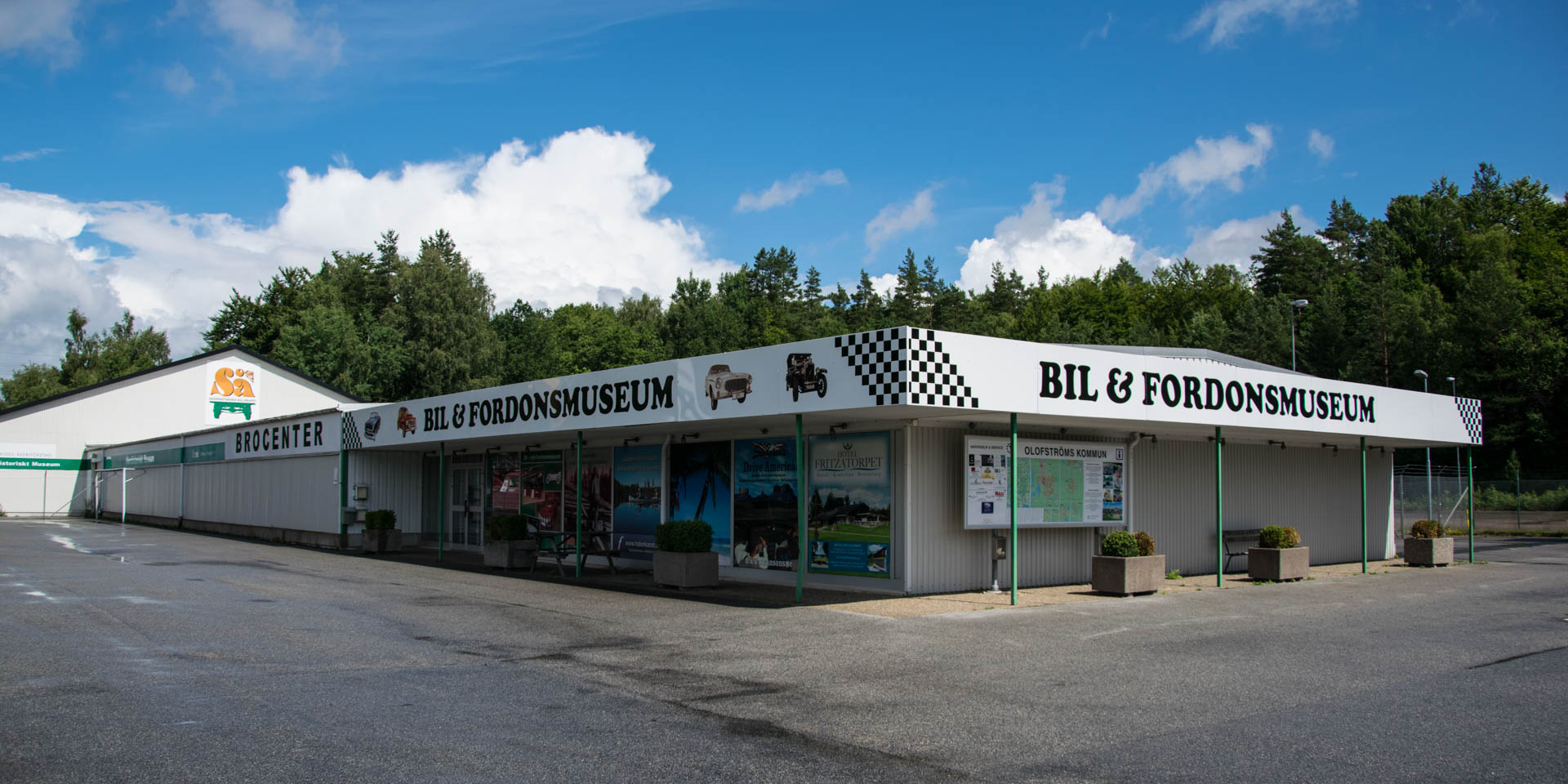 Brocenter Bil Fordonsmuseum Car Museum In Olofstrom