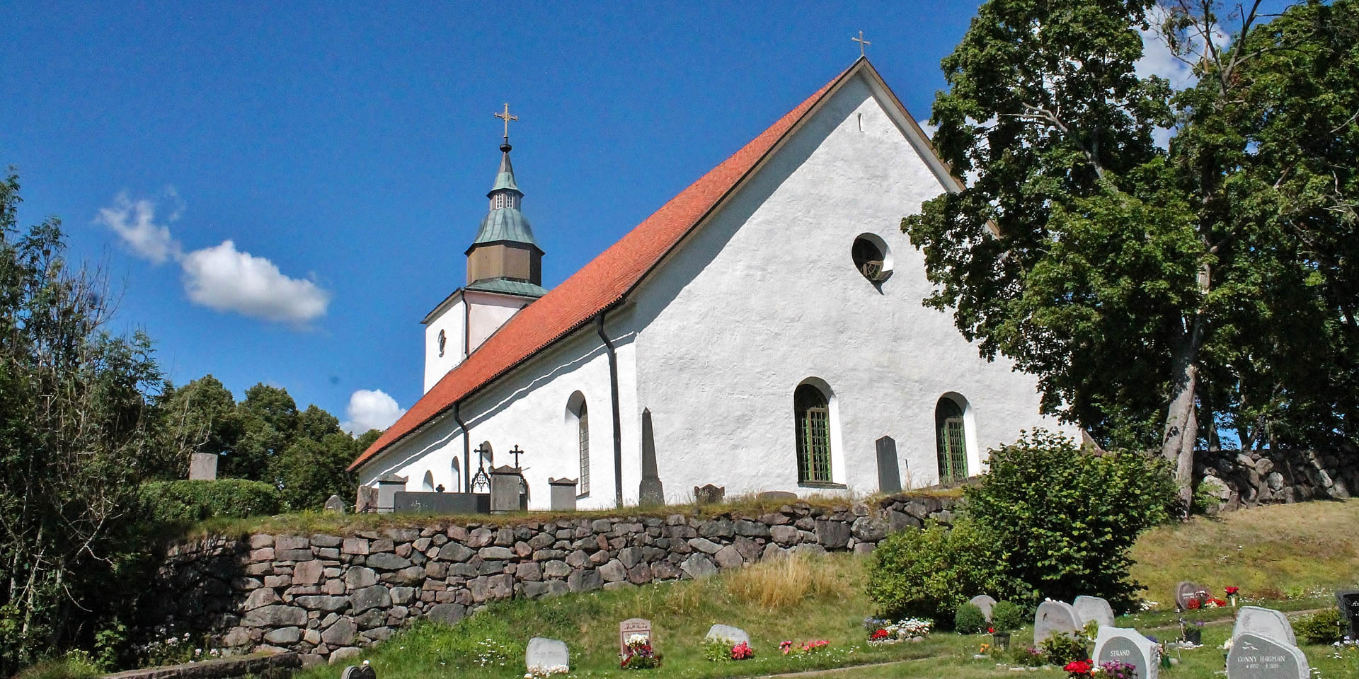 Döderhults Kyrka 2016